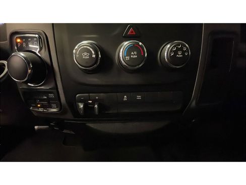 Used 2018 RAM 1500 Express image 13