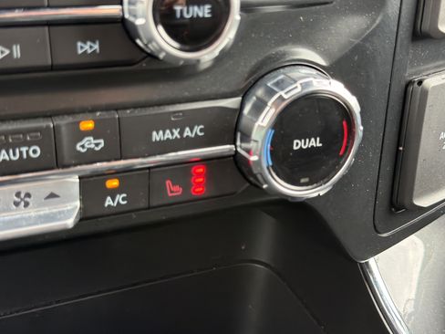 Used 2022 Ford F150 XLT w/ Equipment Group 302A High AWD/4WD image 32