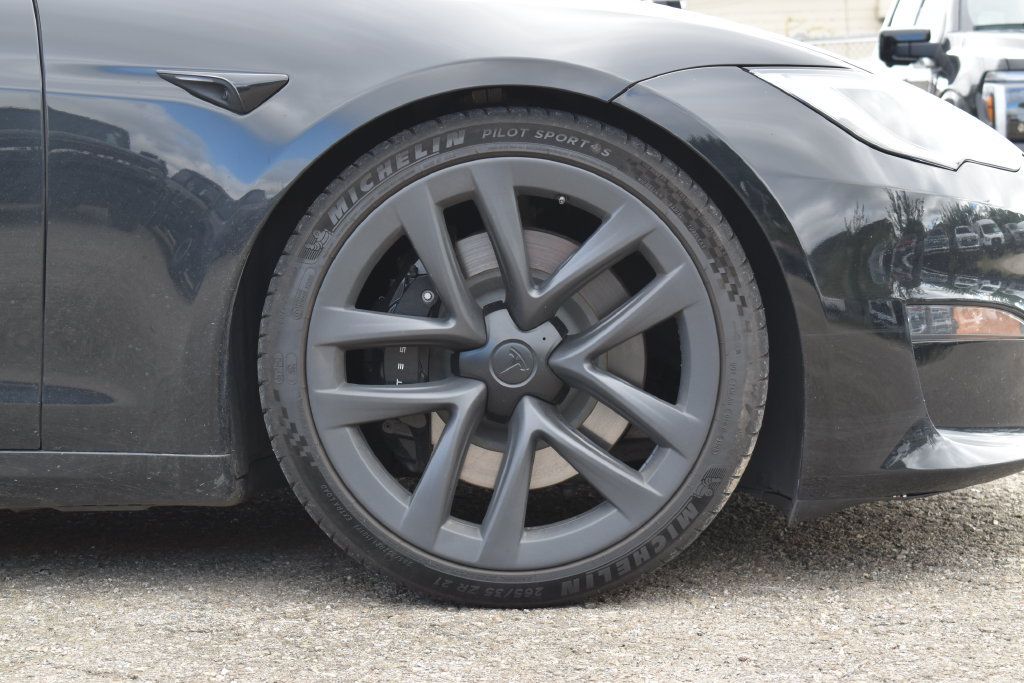 Used 2023 Tesla Model S Standard Range AWD/4WD image 4