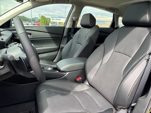 New 2026 Honda Accord Touring image 11
