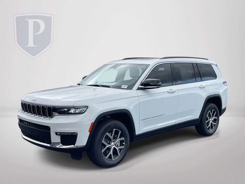 New 2025 Jeep Grand Cherokee L Limited w/ Luxury Tech Group II AWD/4WD image 4