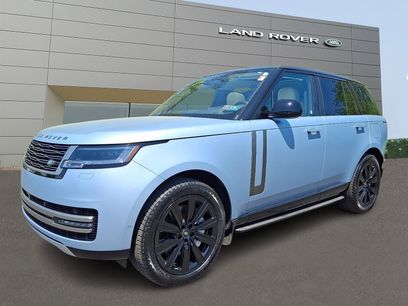 Used 2025 Land Rover Range Rover SE