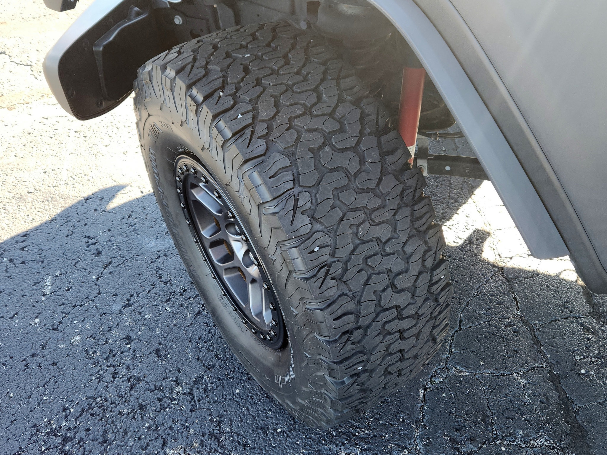 Used 2023 Jeep Wrangler Unlimited Sport w/ Xtreme 35 Tire Package AWD/4WD image 13