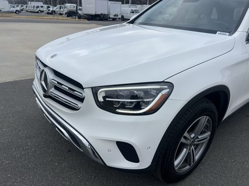 Used 2022 Mercedes-Benz GLC 300 image 11