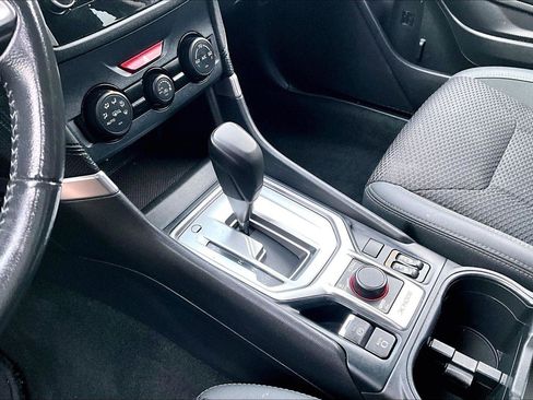 Used 2021 Subaru Forester Premium image 15