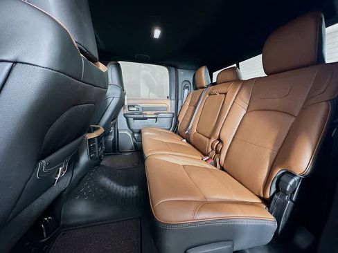 Used 2024 RAM 3500 Limited image 14