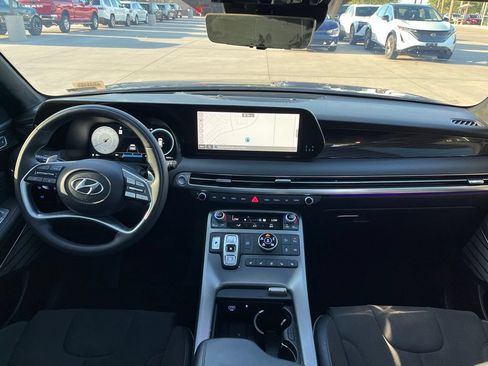 Used 2024 Hyundai Palisade Calligraphy AWD/4WD image 13