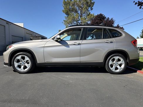 Used 2015 BMW X1 sDrive28i image 11