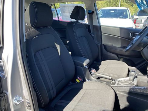 New 2026 Hyundai Venue SEL image 28