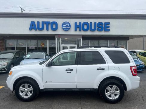 Used 2010 Ford Escape Limited image 8