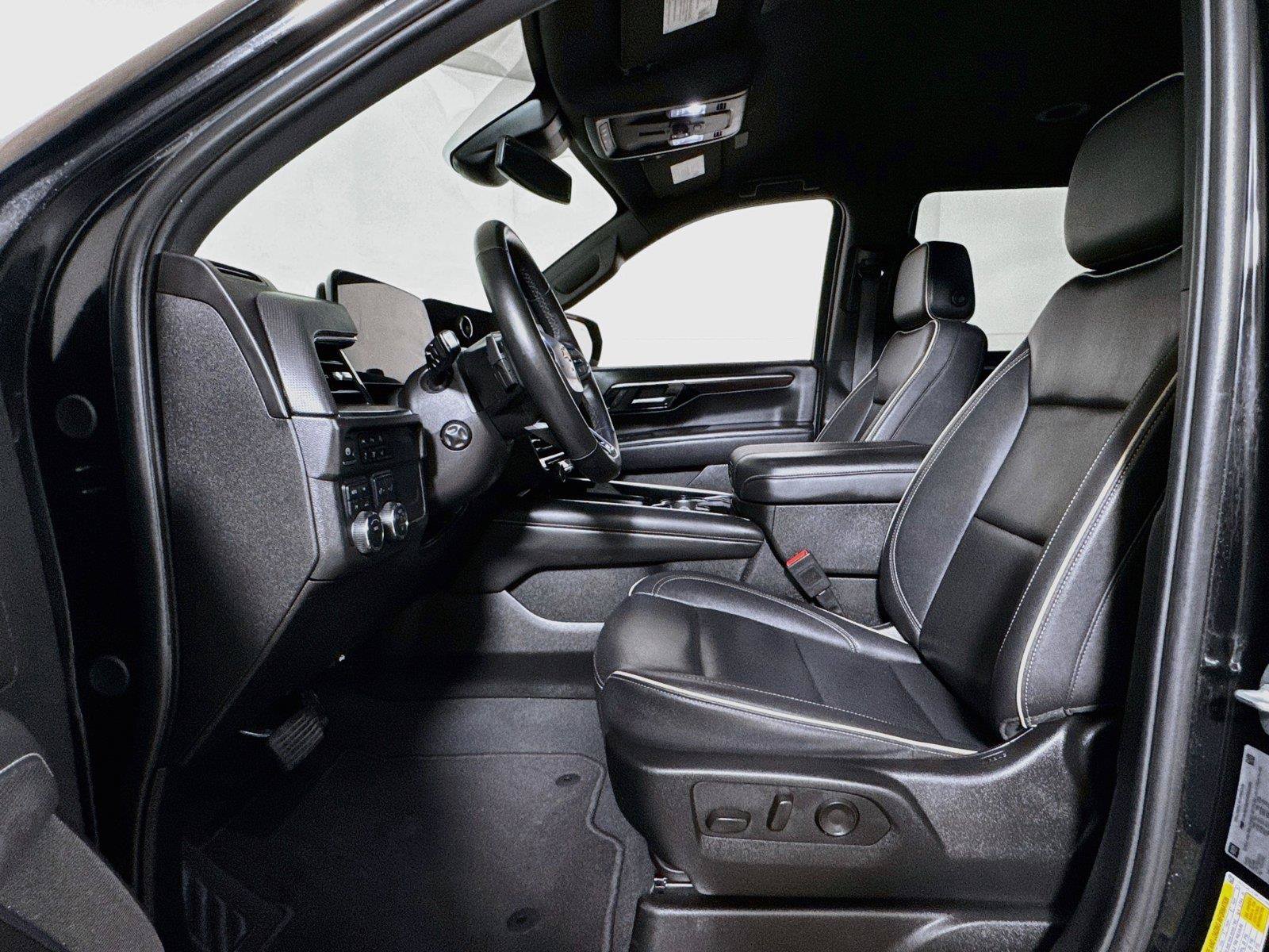 Certified 2025 Chevrolet Tahoe Premier AWD/4WD image 20
