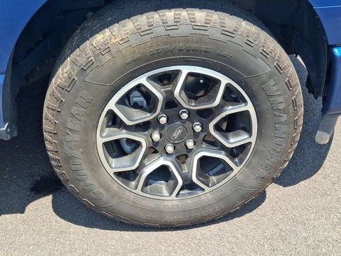 Used 2022 Ford F150 XLT w/ Equipment Group 302A High AWD/4WD image 11