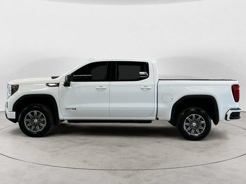 Used 2024 GMC Sierra 1500 AT4 w/ Technology Package AWD/4WD image 8