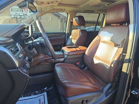 Used 2016 Chevrolet Suburban LTZ image 13