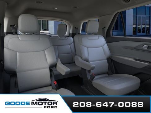 New 2026 Ford Explorer Active AWD/4WD image 11