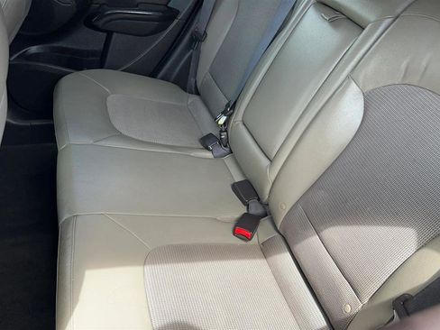 Used 2015 Hyundai Tucson SE image 35