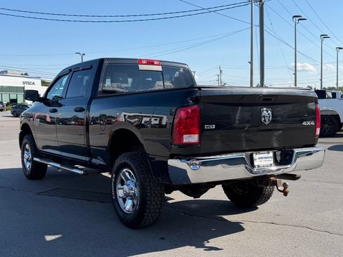 Used 2016 RAM 2500 SLT AWD/4WD image 5
