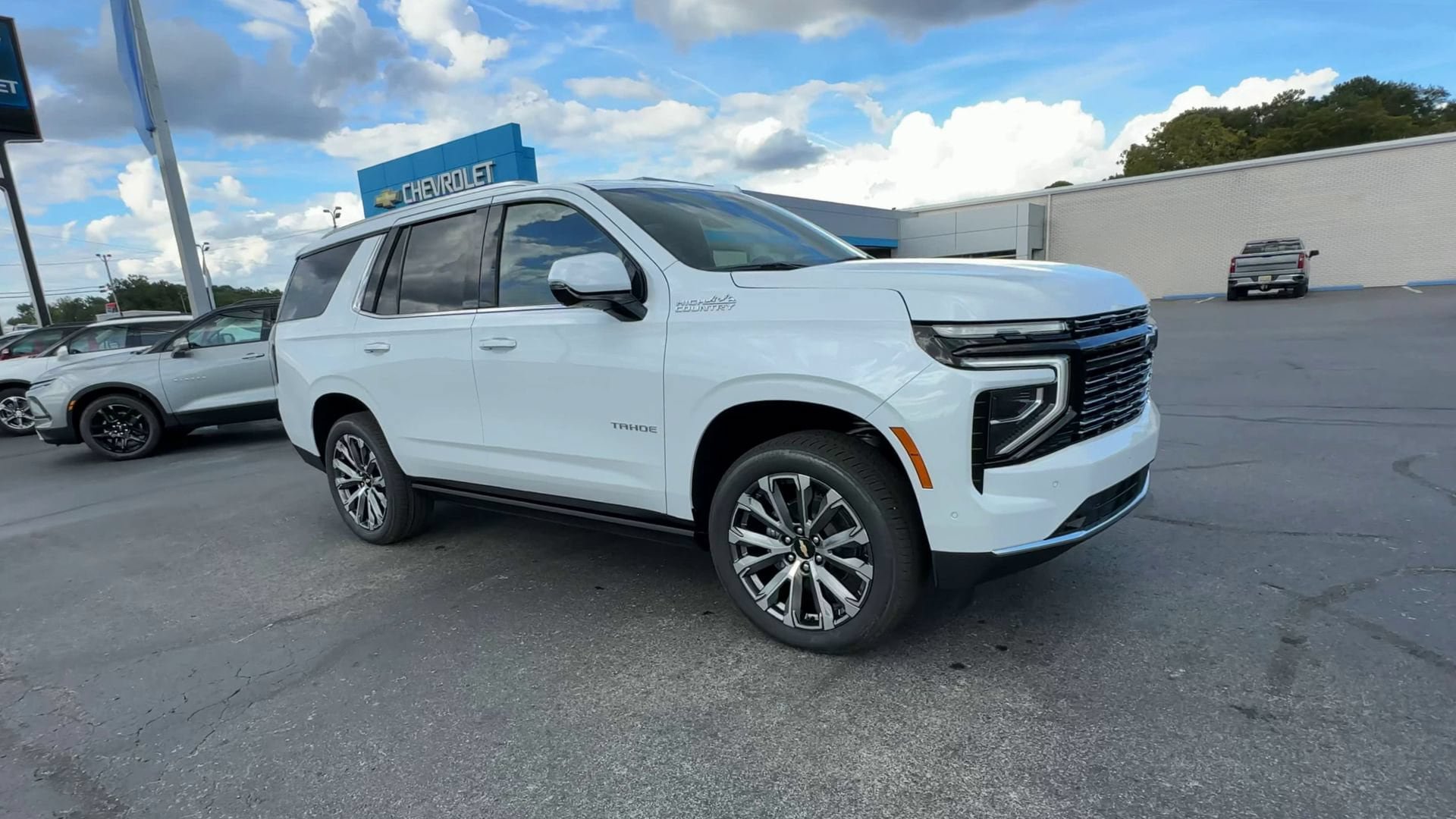 New 2027 Chevrolet Tahoe High Country AWD/4WD image 2
