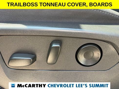 Used 2024 Chevrolet Silverado 1500 Custom Trail Boss AWD/4WD image 46