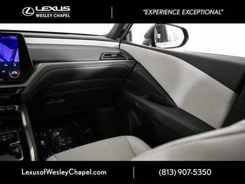 Used 2024 Lexus TX 350 350 image 32