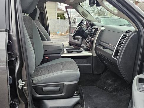 Used 2018 RAM 1500 Big Horn image 24