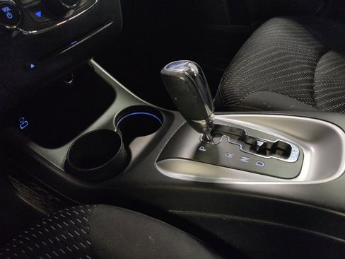 Used 2017 Dodge Journey SE w/ Flexible Seating Group FWD image 26