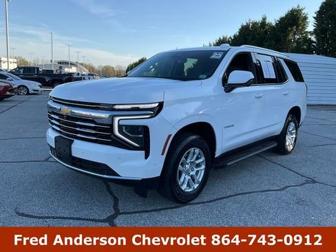 Used 2025 Chevrolet Tahoe LT image 1