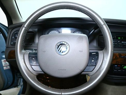 Used 2008 Mercury Grand Marquis LS image 31