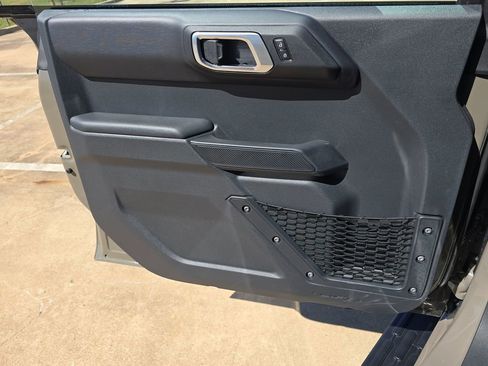 New 2026 Ford Bronco Outer Banks image 33