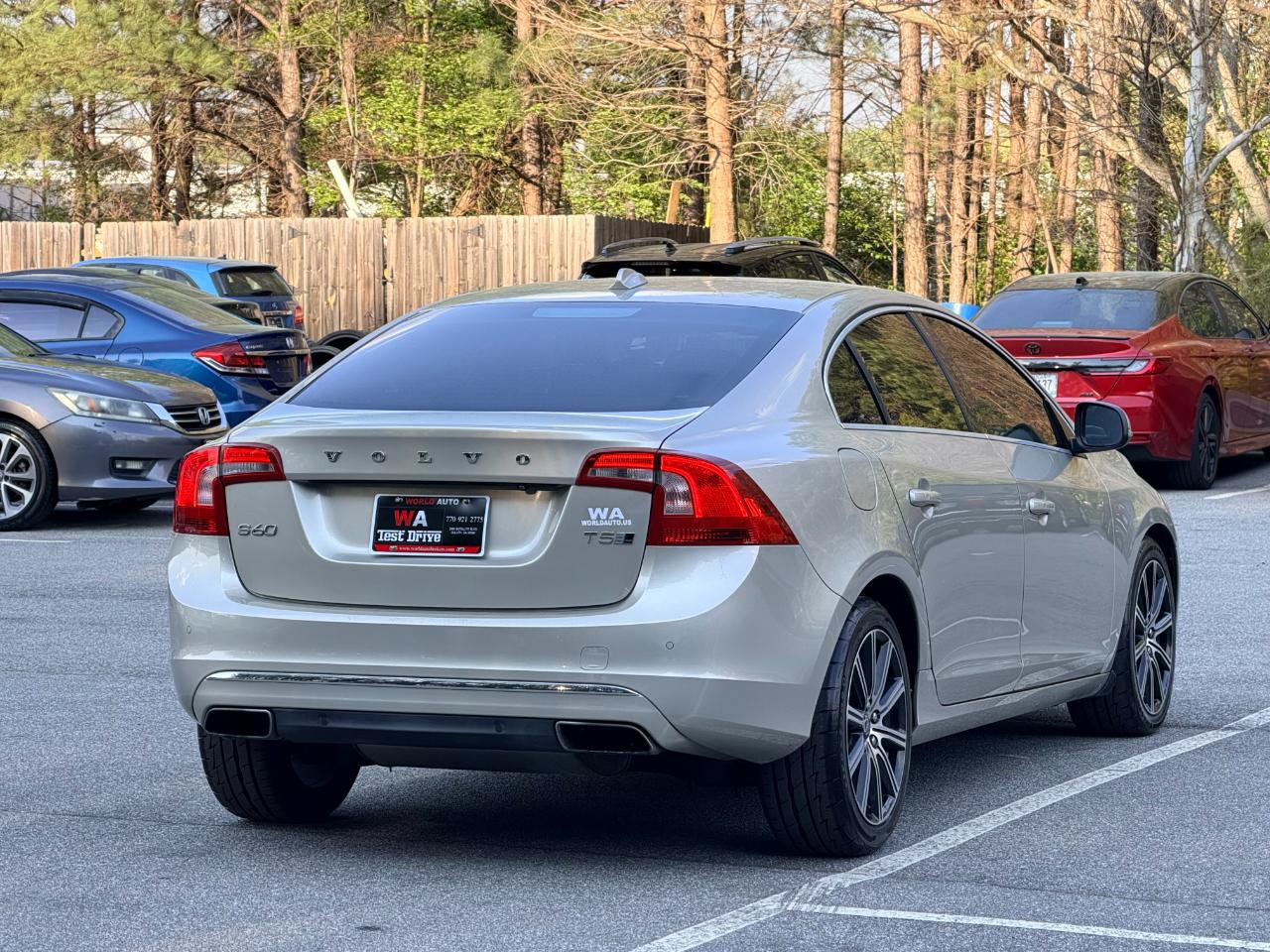 Used 2018 Volvo S60 T5 Inscription AWD/4WD image 4