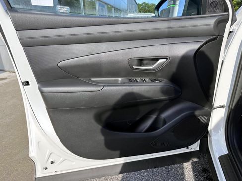 Used 2025 Hyundai Tucson SEL AWD/4WD image 8