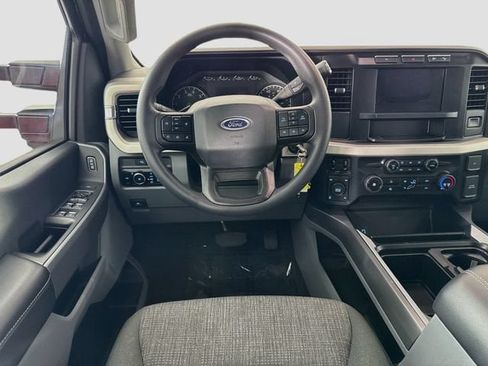 Used 2024 Ford F250 XLT w/ 360-Degree Camera Package AWD/4WD image 20