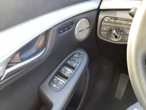 Certified 2023 INFINITI QX50 Sensory AWD/4WD image 17
