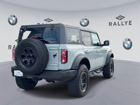 Used 2023 Ford Bronco Wildtrak image 6