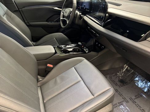 New 2027 Audi Q6 e-tron Premium AWD/4WD image 15