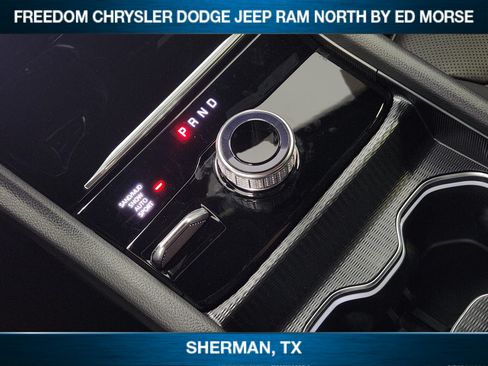New 2026 Jeep Grand Cherokee Limited AWD/4WD image 14