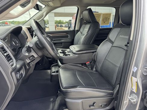 Used 2024 RAM 2500 Laramie w/ Safety Group AWD/4WD image 27