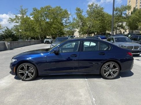 Used 2023 BMW 330i xDrive Sedan w/ Premium Package AWD/4WD image 2