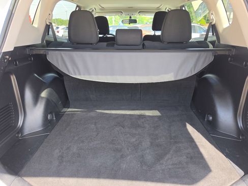 Used 2015 Toyota RAV4 XLE FWD image 13