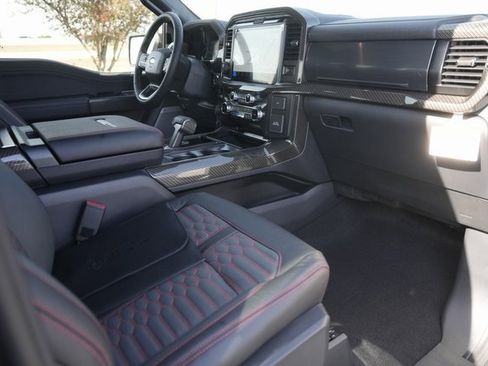 New 2025 Ford F150 Lariat w/ Equipment Group 501A Mid image 18