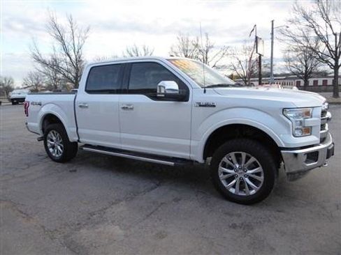 Used 2015 Ford F150 Lariat image 5