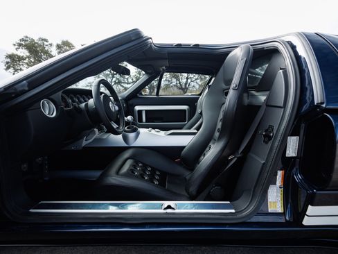 Used 2006 Ford GT image 54