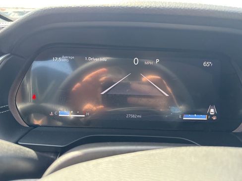 Used 2023 Jeep Grand Cherokee Limited image 17