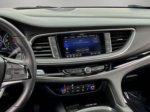 Used 2023 Buick Enclave Avenir w/ Avenir Technology Package AWD/4WD image 9
