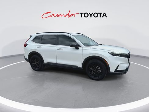 Used 2025 Honda CR-V Sport-L image 2