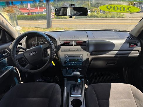 Used 2009 Ford Fusion SE AWD/4WD image 16