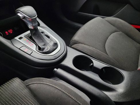 Used 2019 Kia Forte LXS image 26