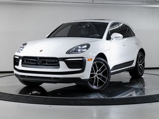 Certified 2023 Porsche Macan video 1