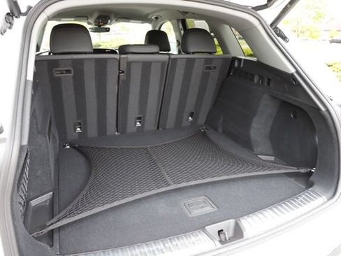 Used 2025 Audi Q5 Premium w/ Convenience Package AWD/4WD image 5