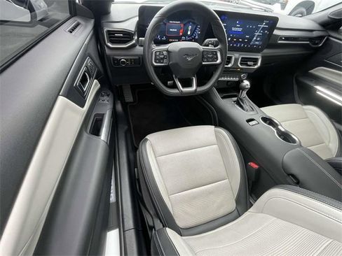 Used 2024 Ford Mustang GT Premium image 13